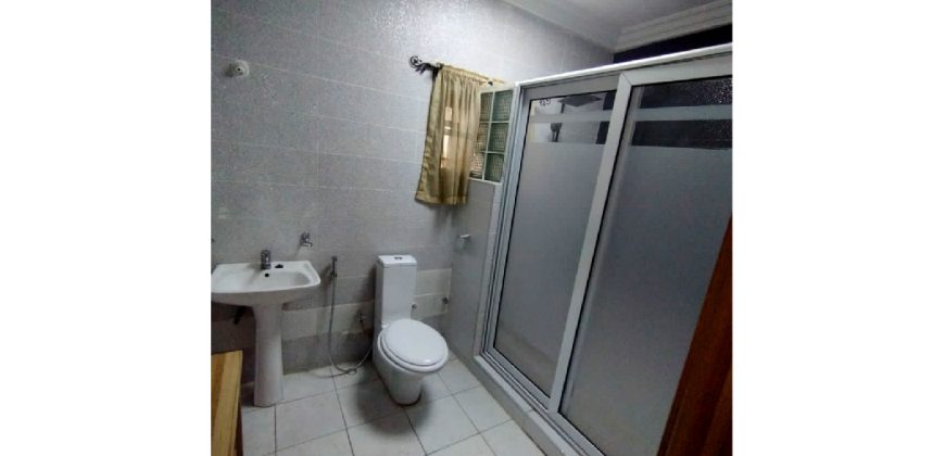 Elegant 4-Bedroom Duplex with BQ