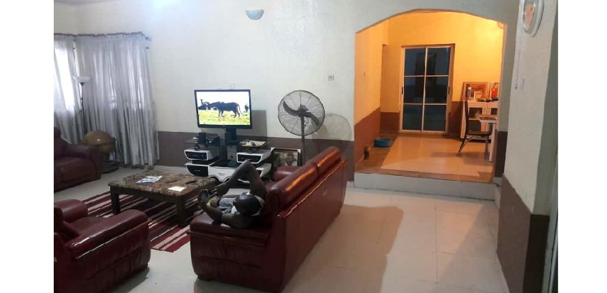5-Bedroom Bungalow At Saraki